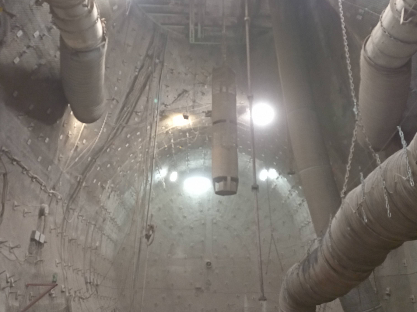 The underground shaft: The radioactive waste will later be brought into the repository via this shaft. (Enlarges Image in Dialog Window)